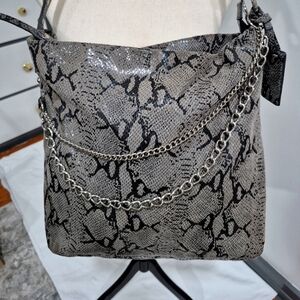 Stylish Snake Print Shoulder Bag